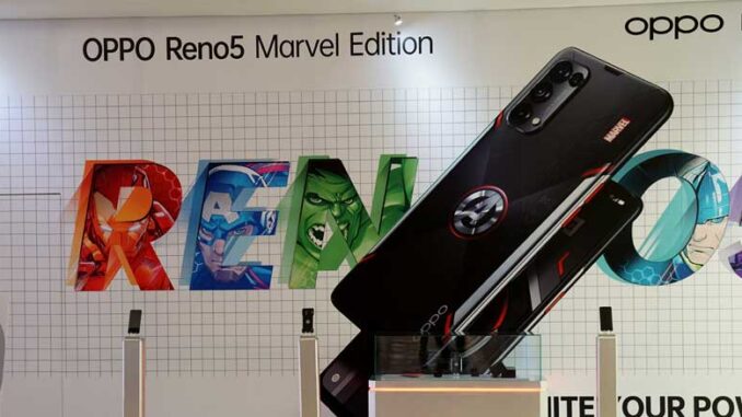 Gerai Khusus Reno5 Marvel