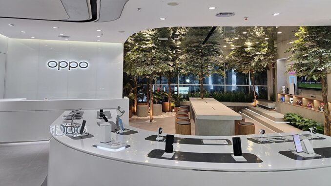 OPPO eXperience Store