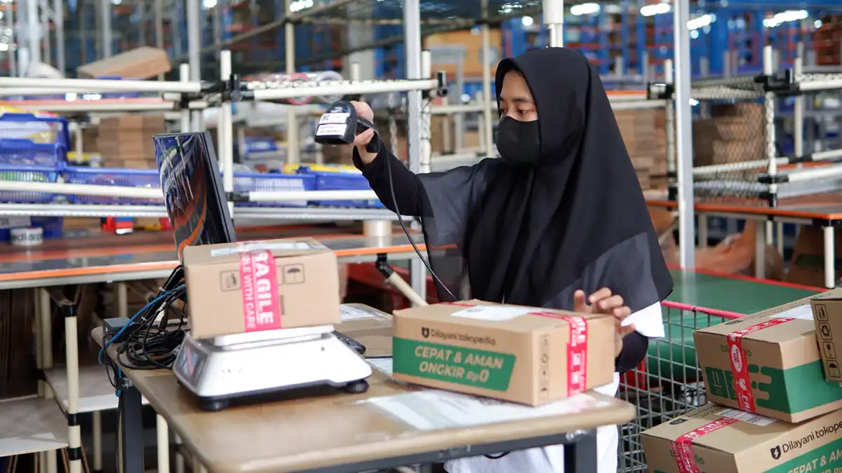 Gudang Pintar Dilayani Tokopedia