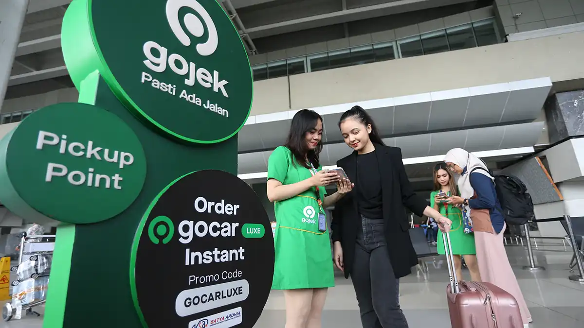 GoCar Luxe Instant
