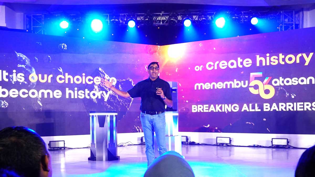 Indosat menembu56atasan