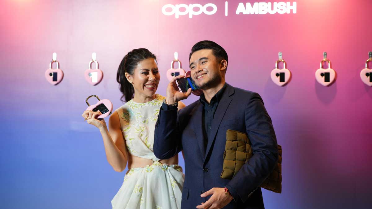 OPPO Ambush Flipped Padlock