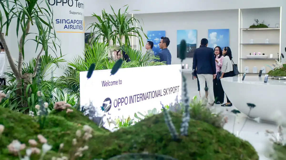 OPPO Singapore Airlines