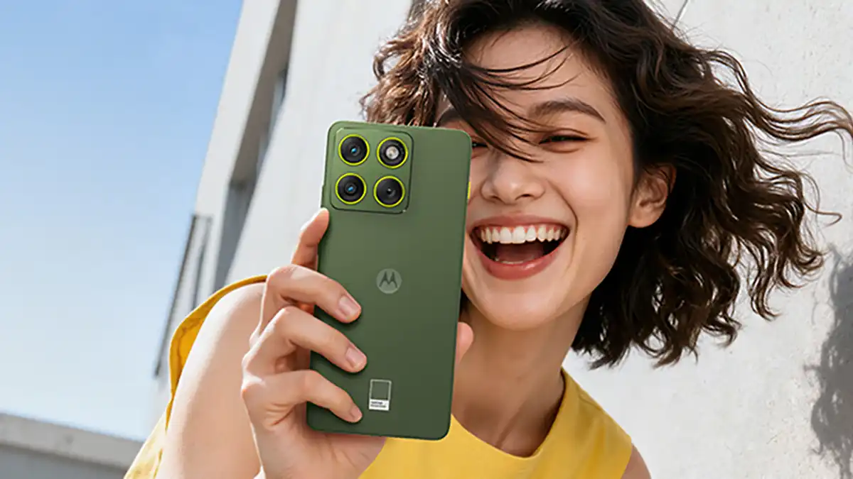 Motorola moto X70 Air