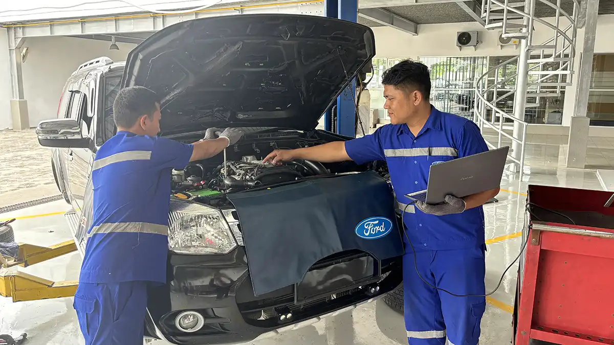 Ford Year-End Service
